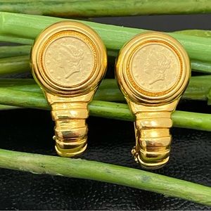 Vintage Unsigned Gold-Tone Roman Coin Clip On Earrings